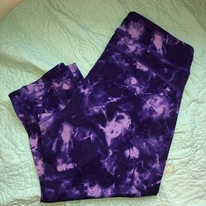 Under Armour crop leggings